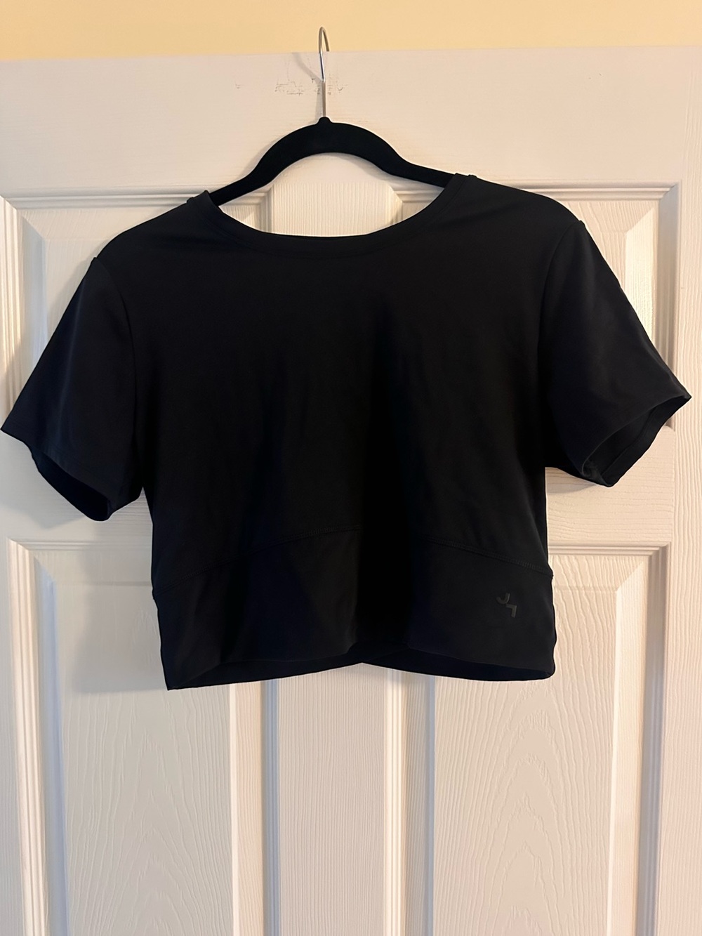 JoyLab Black Cropped Athletic Top Short Sleeve Size Large